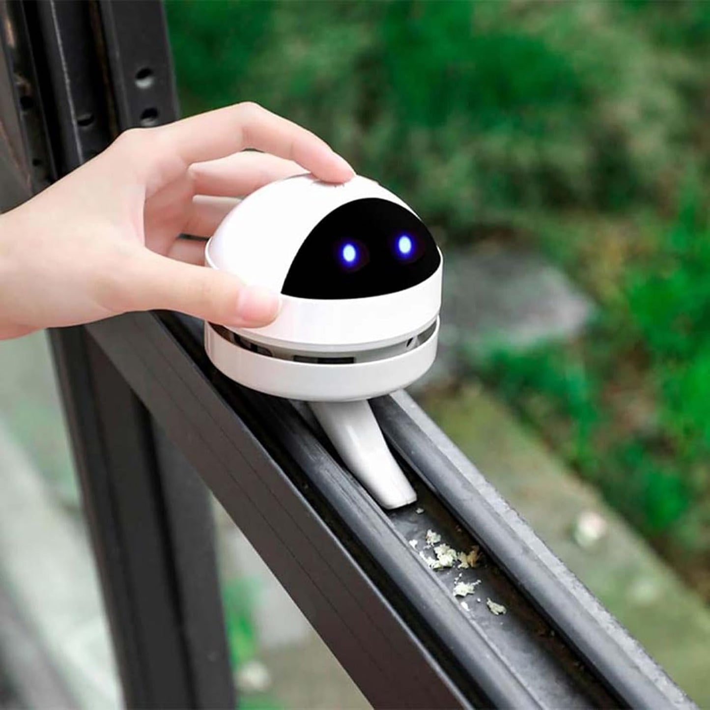 Lully™ Mini Desktop Vacuum Cleaner – Portable & Powerful